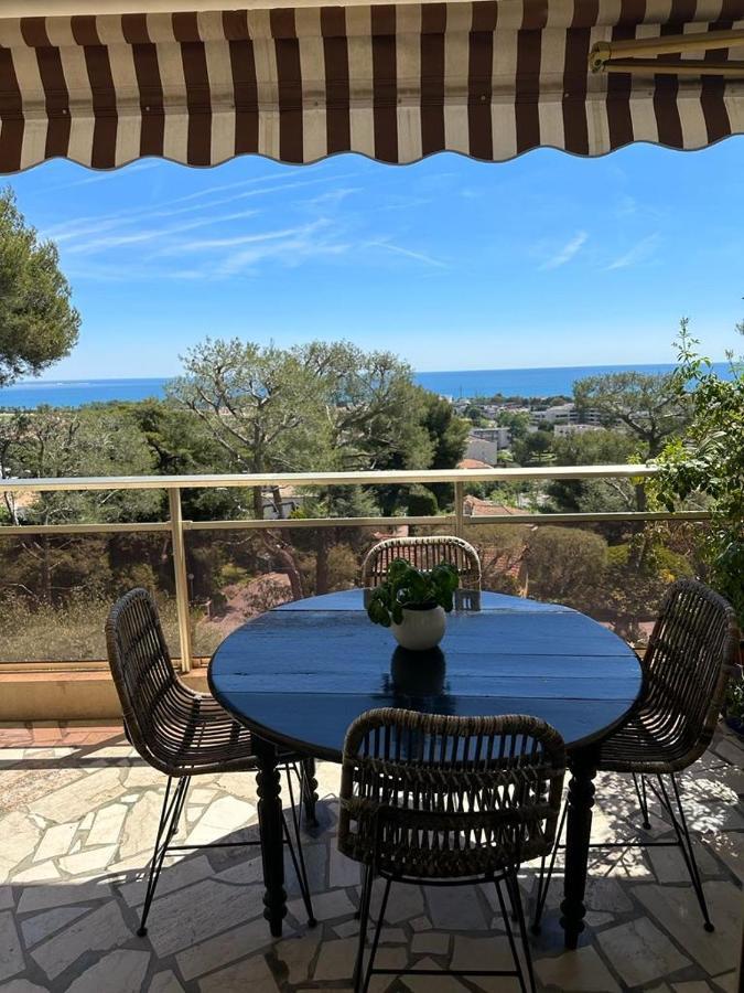 Bel Appartement Avec Vue Mer Villeneuve-Loubet Exterior photo
